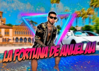 Patrimonio de Anuel AA: Descubre su fortuna y secretos financieros en una portada vibrante que muestra a un artista junto a piscina, coche deportivo y mansión.