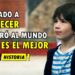Niño contemplativo en un entorno urbano con texto llamativo, ¿De dónde es Messi? Descubre sus raíces y su historia personal