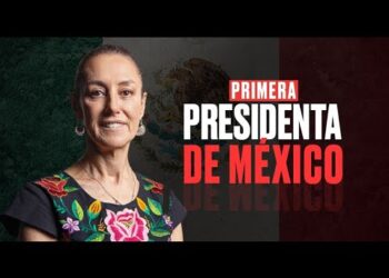 Retrato de una mujer frente a la bandera de México junto al texto 'Primera Presidenta de México'.
