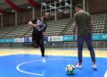 Sueldo de Ricardinho: Descubre cuánto gana el mejor del fútbol sala en un entrenamiento sobre cancha de futsal