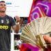 Futbolista con camiseta Juventus frente a una pantalla tipo Instagram y un fajo de dólares Wbu6SACwWBg