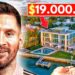 Lujosa mansión frente al agua en Miami con piscina, muelle y un retrato de un futbolista junto al rótulo $19.000.000.
