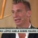 Presentador en un programa de televisión con rótulo sobre fútbol y pregunta de salario: ¿Cuánto cobra Mauro Icardi en Turquía? Descubre su salario actual