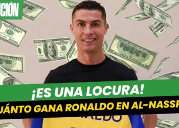 Figura pública sonriente entre billetes de dólar y un titular que cuestiona su salario millonario en Arabia Saudí.