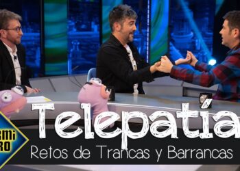 ¿De dónde es Estopa? Descubre los orígenes de los hermanos Muñoz en un plató televisivo con marionetas y un reto de telepatía.