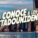 Skyline de Nueva York con banderas de Estados Unidos y texto llamativo, Sueldo de mucama: descubre cuánto ganan realmente en 2024