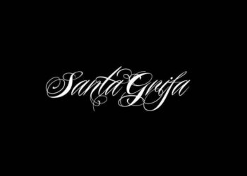 Logotipo en caligrafía blanca sobre fondo negro con la pregunta ¿De qué vive Pocholo? Descubre sus negocios y secretos ocultos.