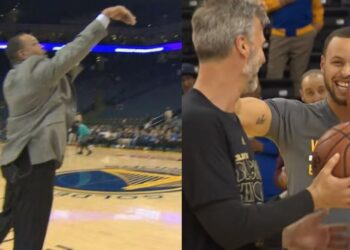 Hombre lanzando un tiro en la cancha y jugador sonriente sujetando varios balones durante el calentamiento.