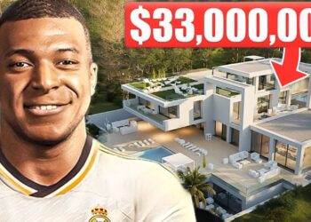 M4OV0WkVEGw imagen de un jugador sonriente frente a una mansión moderna marcada con precio