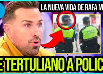 Primer plano de colaborador televisivo y recuadro con dos agentes de Policía Local resaltados oyXSMw9oe8g