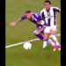La familia de Sergio Ramos: secretos y curiosidades reveladas 17 La familia de Sergio Ramos: secretos y curiosidades reveladas — dos futbolistas forcejean por el balón en un tenso choque sobre el césped