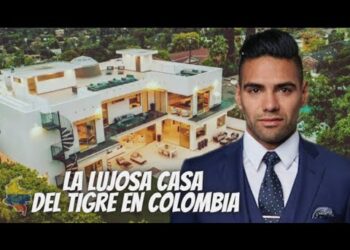 Dónde vive el futbolista: descubre su lujosa mansión en Bogotá con fachada moderna y amplias terrazas