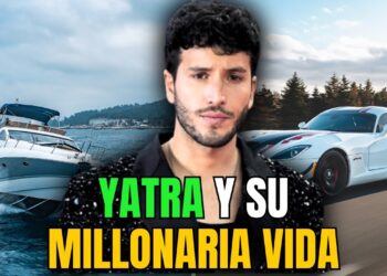 Hombre frente a un yate y un coche deportivo de lujo; ¿Cuánto dinero tiene Khea? Descubre su fortuna y éxito musical